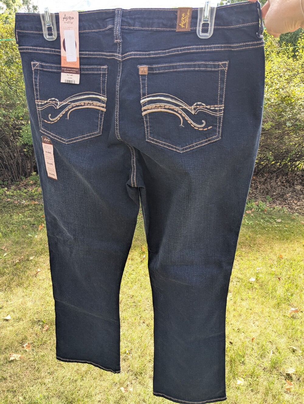 AURA Instantly Slimming Jeans, Dark Wash, Wmn Sz 18 Avg, NWT!!